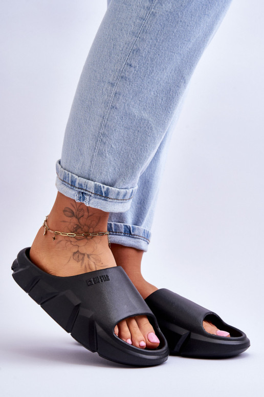 Moteriškos šviesios porolono Big Star šlepetės...