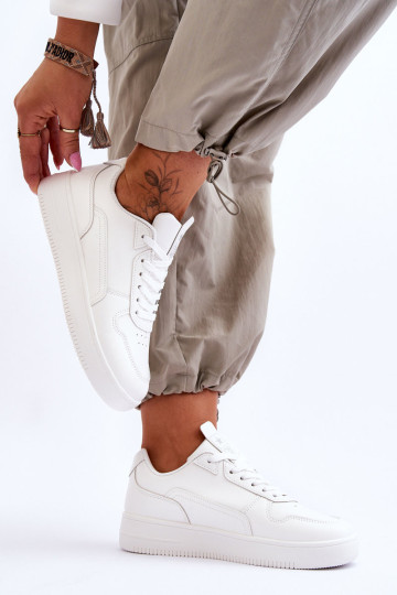 Moteriški klasikiniai sportiniai batai White Juliano