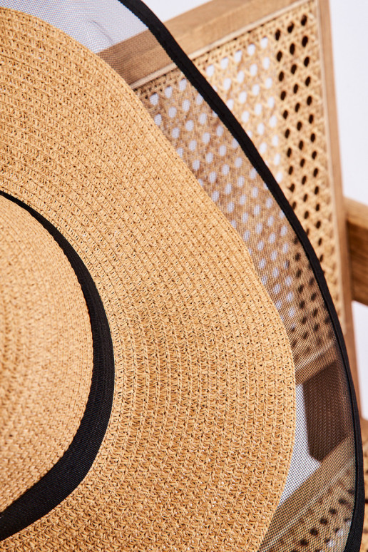 Madinga moteriška tinklinė kepurė smėlio spalvos