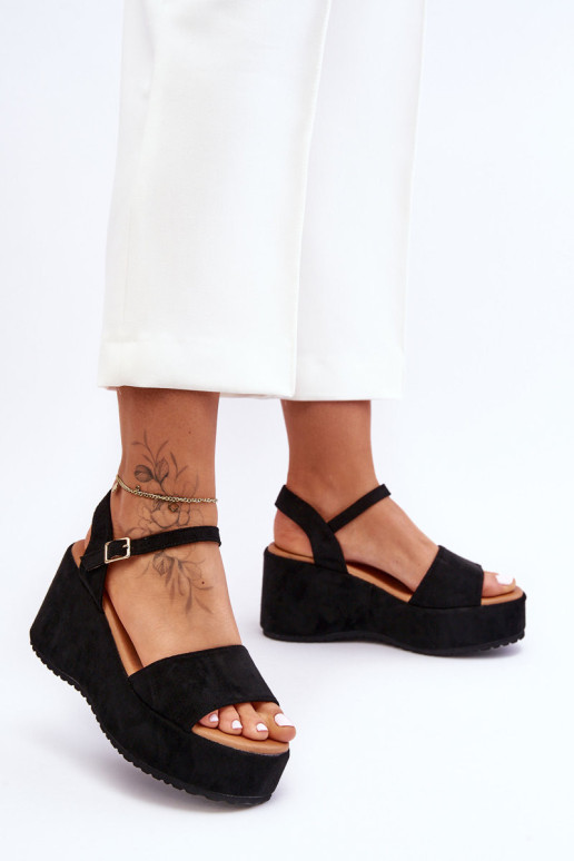 Moteriški zomšiniai pleištiniai sandalai, juodi...