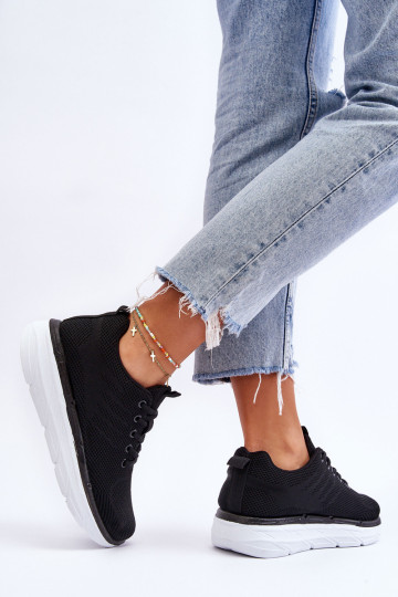 Suvarstomi moteriški sportiniai bateliai Juodi Lavarone