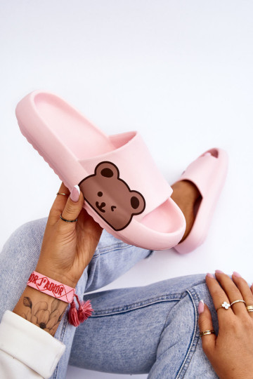 Moteriškos šviesios putplasčio šlepetės, meškiuko...