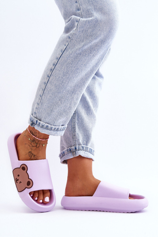 Moteriškos šviesios putplasčio šlepetės su...