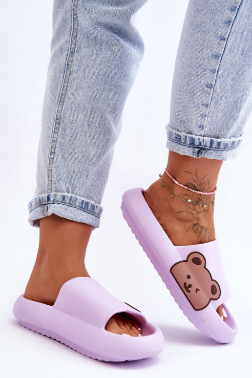 Moteriškos šviesios putplasčio šlepetės su...