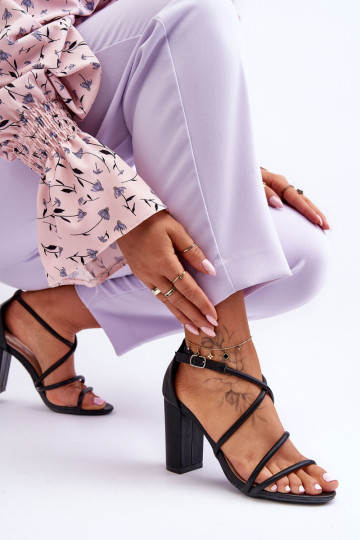 Eko odos aukštakulniai sandalai su petnešėlėmis Black La...