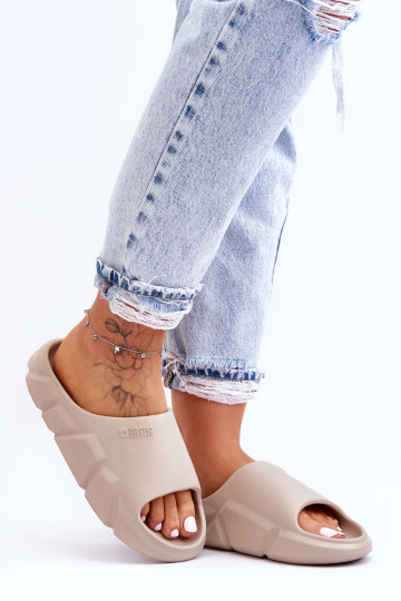 Moteriškos šviesios putos Big Star šlepetės LL274593...