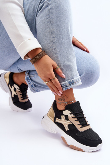 Moteriški suvarstomi sportbačiai White Cortes 2