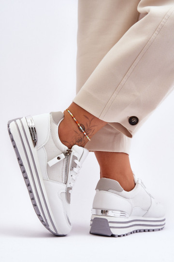 Moteriški sportiniai bateliai su dekoratyvine sagtimi Balta Kairo