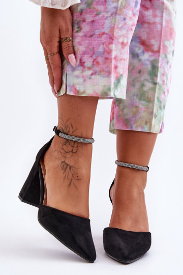 Zomšiniai aukštakulniai su kalnų krištolais juodu deimantu