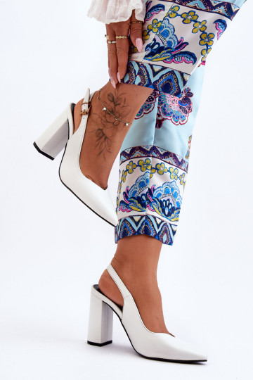 Klasikiniai siurblys su stiletto kulnu White My Love
