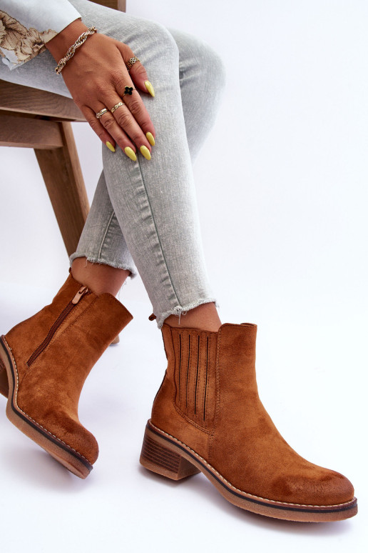 Klasikiniai zomšiniai moteriški smėlio spalvos...