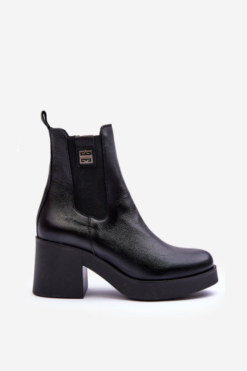 Odiniai moteriški batai ant kulno juodi Kodra