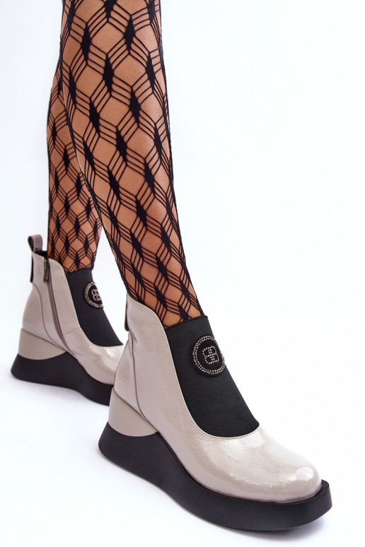 Eko odos batai ant pleišto kulno SBarski...