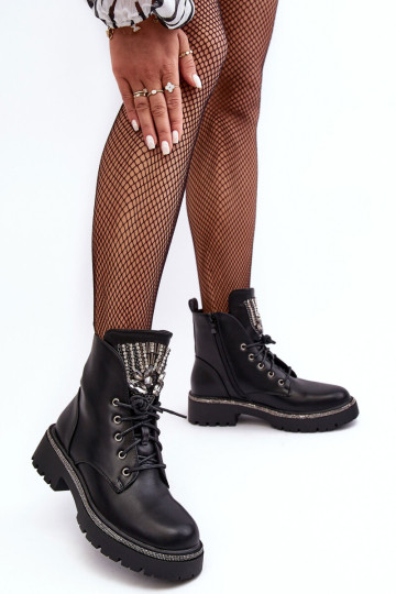 Žemaauliai darbininkas su papuošalais, juoda melenope