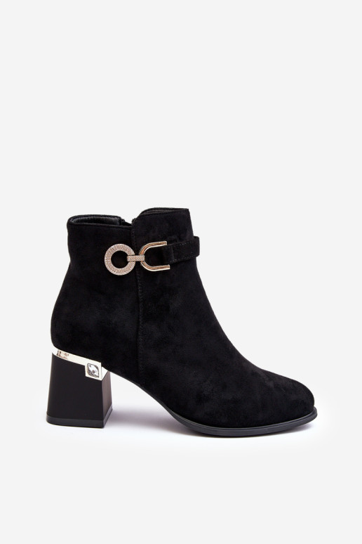 Madingi moteriški juodi zomšiniai batai Nola