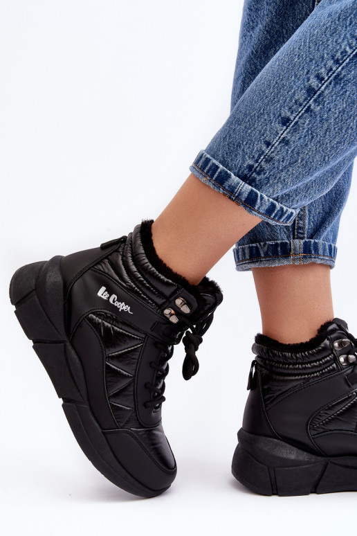 Izoliuoti moteriški batai ant platformos Lee Cooper LCJ-23-44-1984 juodi