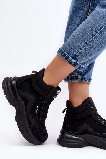 Moteriški batai, šilti suvarstomi Lee Cooper LCJ-23-44-1976L juodi 2