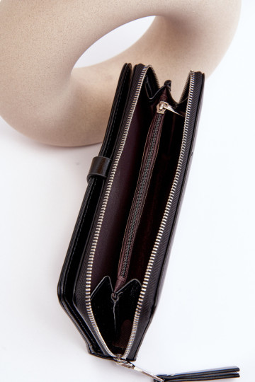 Moteriška lakuota magnetinė piniginė juodai balta 2