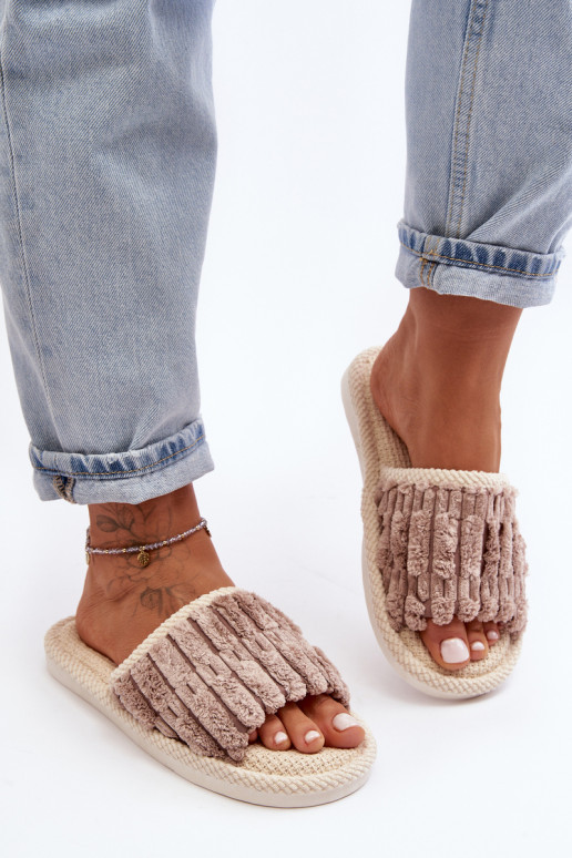 Moteriškos klasikinės rudos šlepetės Rirovi