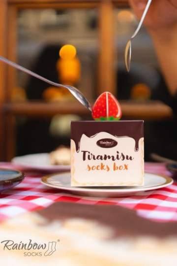TIRAMISU desertinės kojinės 1 pora vaivorykštinių kojinių