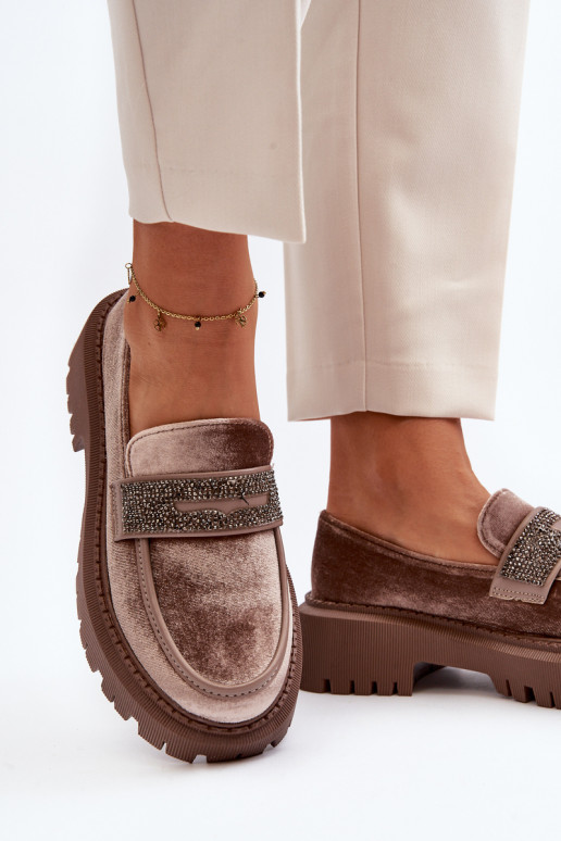 Moteriški veliūriniai mokasinai su puošmena, ruda Wendreda