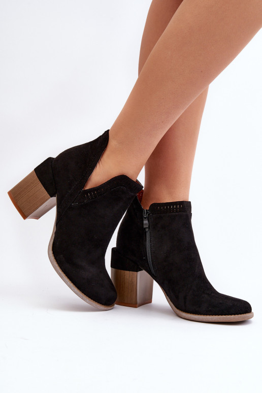 Stiletto Booties su iškirpte Juoda Jolnima