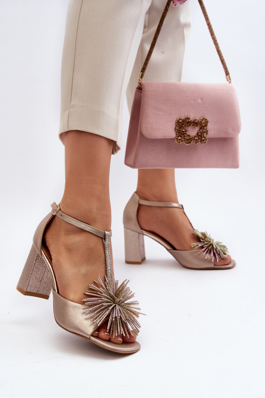 Odiniai smailianosiai sandalai su ornamentu Laura Messi 2758 Gold