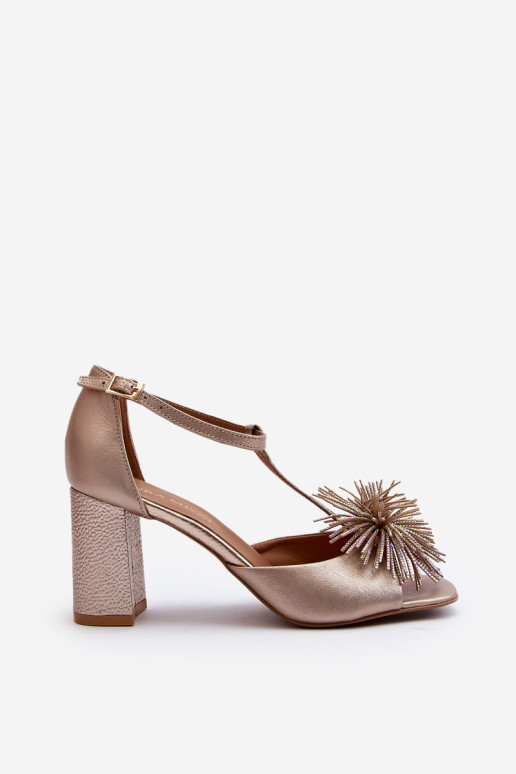 Odiniai smailianosiai sandalai su ornamentu Laura Messi 2758 Gold