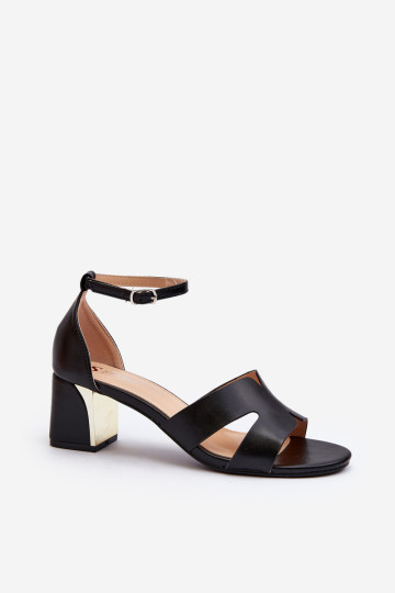 Moteriški sandalai su juodu kulnu "Irivana