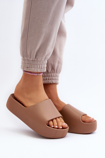 Moterų storas vienintelis šlepetės Brown Oreithano