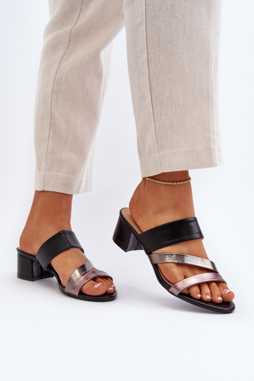 Moteriškos šlepetės žema pakulne Black Rosila