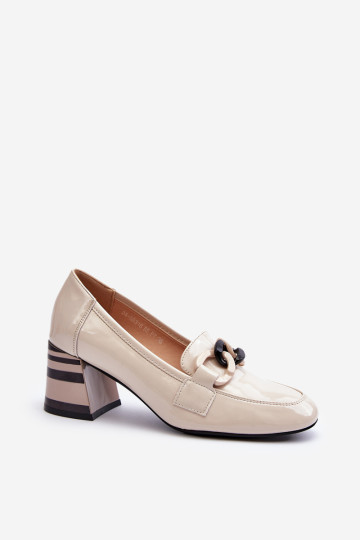 Lakinės odos siurbliai su grandine, Beige Paliotte 2