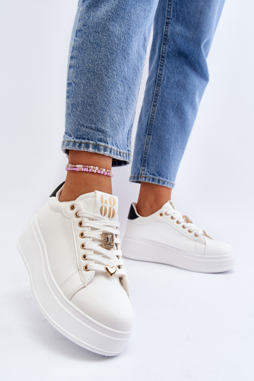 Moteriški sportbačiai su platforma su dekoracijomis, balta Herbisa