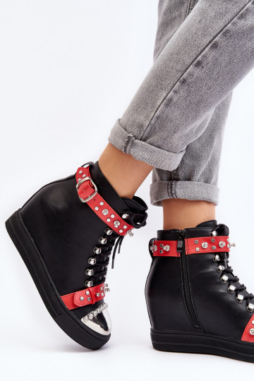 Apšiltinti pleištiniai batai su kalnų krištolais, eko oda Lu Boo, juodi