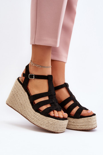 Pleištinės basutės su pynėmis, Black Gnosis