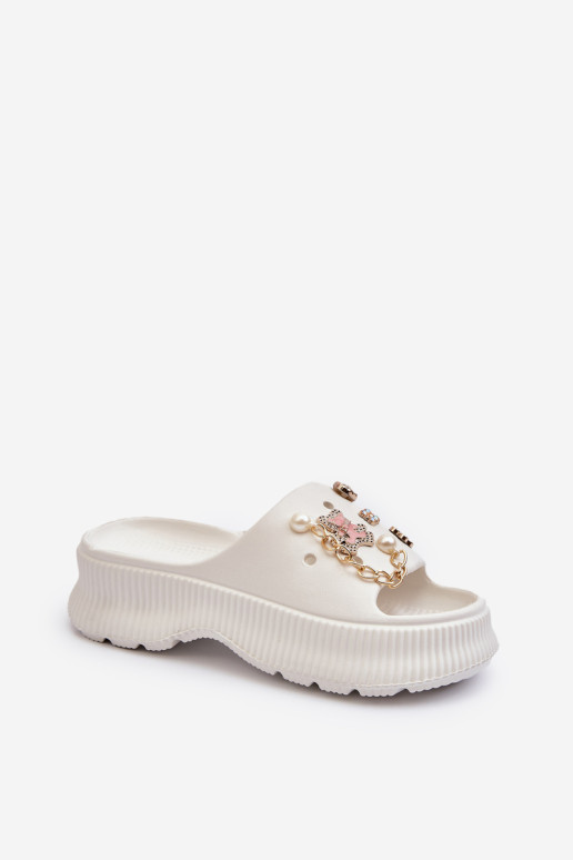 Moteriškos putplasčio šlepetės su dekoracijomis, balta Afariana