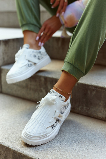 Stilingi sportbačiai moterims 2