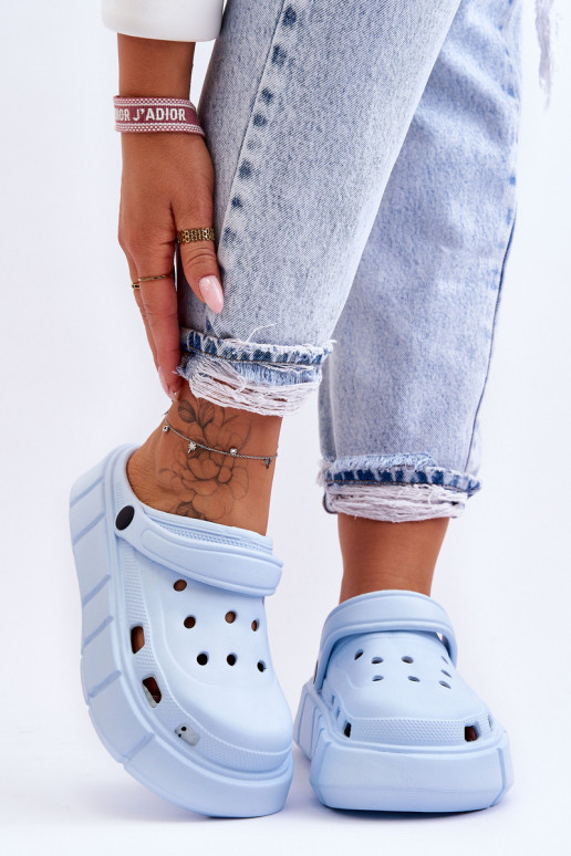 Moteriški putplasčio tarpkočiai ant šviesiai mėlynos Beckett platformos