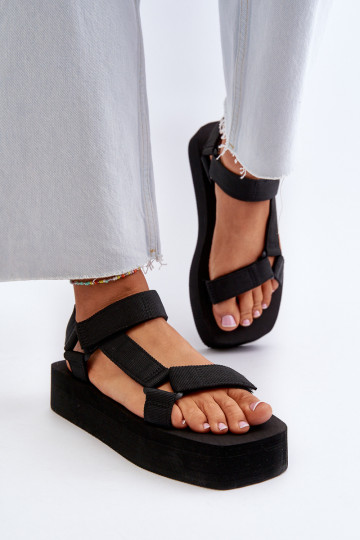 Moteriškos platforminės basutės juodos spalvos Edireda