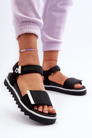 Moteriški sandalai su platforma Big Star NN274778 juodi
