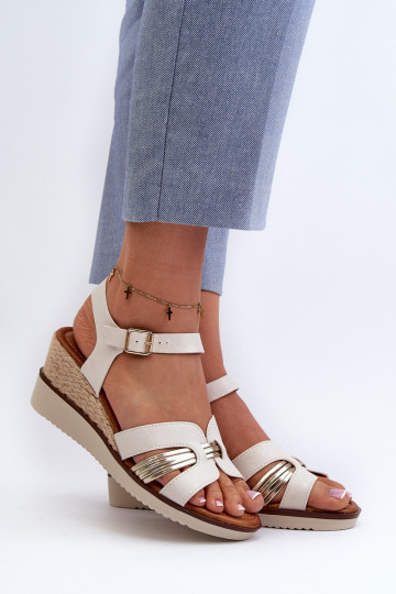 Moteriški sandalai su pynimo auksu Starlenna