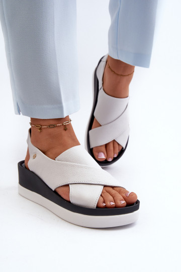 Zazoo 40256 odiniai sandalai su pleištiniais, balti