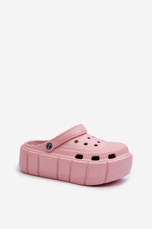 Moteriškos putplasčio šlepetės ant Pink Itubia platformos