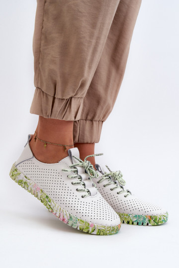 Moteriški nėriniuoti batai iš natūralios odos, balta Farnalea