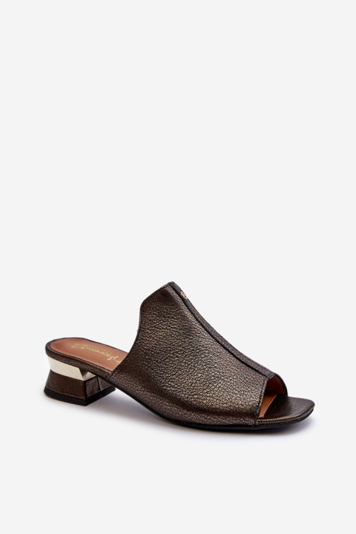 Elegantiškos moteriškos šlepetės iš natūralios odos ant žemakulnių aukštakulnių Maciejka 06360-20 Grafitas