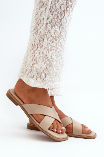 Moteriškos šlepetės ant plokščio kulno, pagamintos iš ekologiškos odos S.Barski KV27-002 smėlio spalvos