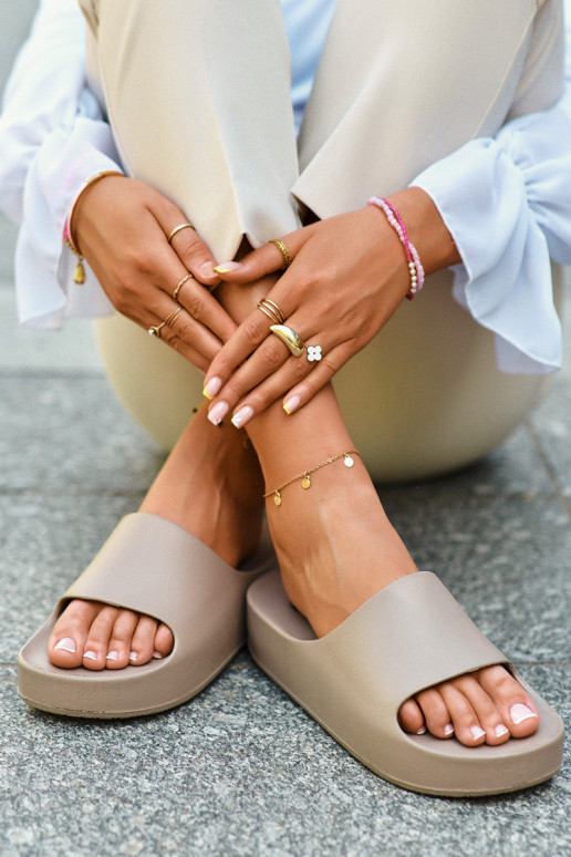 Moteriškos rudos „Airaplea“ putplasčio platformos šlepetės