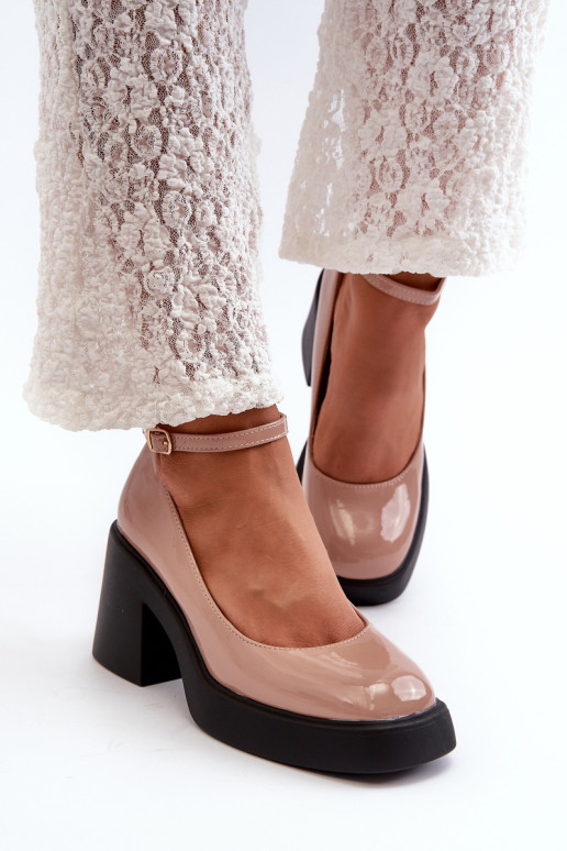 Patentinės pompos su masyviais kulnais, tamsiai smėlio spalvos Effiba