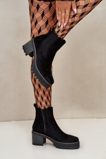 Moteriški izoliuoti batai ant aukštakulnių ekologiškų zomšinių juodų Irissinae