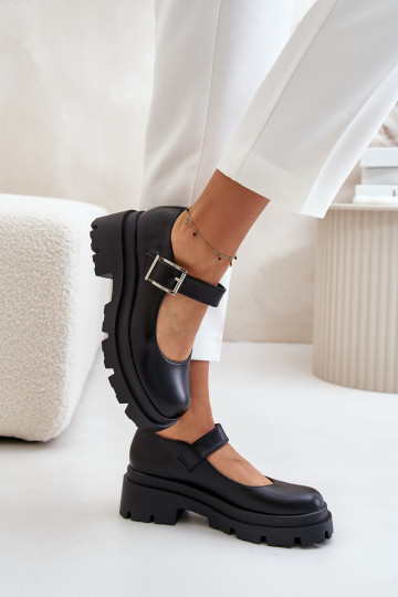 Moteriški batai su sagtimi Juodi Plikuria